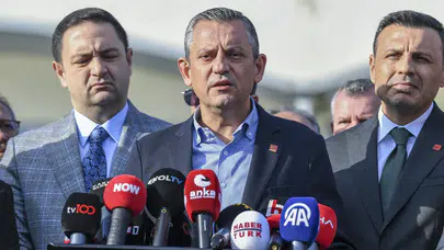 Özgür Özel: Kılıçdaroğlu, İmamoğlu'na 'Kurultay tertemiz' dedi