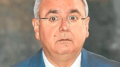 AK Partili Mehmet Metiner'den Şeyh Said savunması: "Düşmanlığını, her Allah’ın günü gündemleştiren bir zihni marazî ve tehlikeli bulurum"