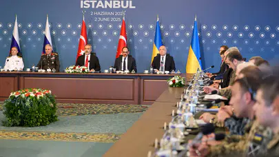 Rusya ve Ukrayna barış için İstanbul'da toplantı yaptı