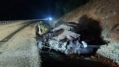 Konya Derebucak'ta otobüs ile otomobil çarpıştı: 1 ölü, 8 yaralı