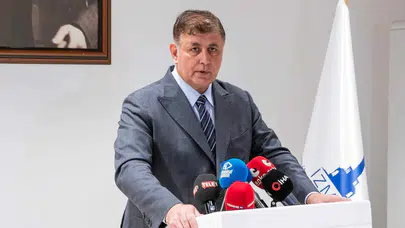 Cemil Tugay: “Çöpleri toplamamız engellendi, halkın sağlığıyla oynanıyor”