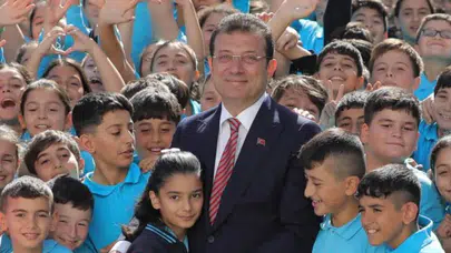 Ekrem İmamoğlu’ndan karne günü mesajı: En büyük okulunuz vicdanınız