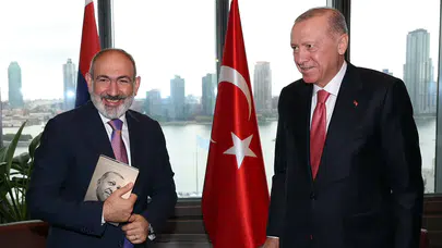 Paşinyan Türkiye'ye geliyor: "Ermenistan Cumhuriyeti tarihinde ilk kez bu düzeyde Türkiye’ye resmi bir ziyaret gerçekleştiriliyor"