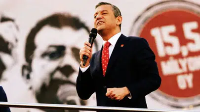 Özgür Özel'den Gaziosmanpaşa'da sert tepki: Belediyeye çökülürse, bu bir darbe girişimidir