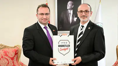 Gaziosmanpaşa Belediyesi Spor Kulübü Başkanı Köroğlu, "Bahçetepe'nin her koşulda yanındayız" diyerek istifa etti