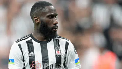 Beşiktaş, Arthur Masuaku ile yollarını ayırdı