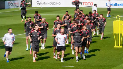 A Milli Takım'da, Hakan Çalhanoğlu, Uğurcan Çakır ve Mustafa Hekimoğlu Kadrodan Çıkarıldı Ahmed Kutucu kadroya dahil edildi