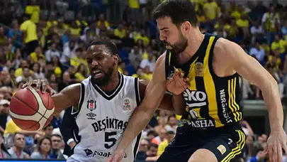 Fenerbahçe Beko, Beşiktaş Fibabanka’yı 84-68 mağlup ederek 12. şampiyonluğunu kazandı