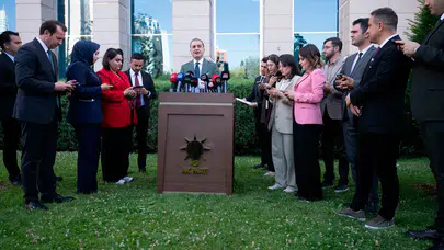 AK Parti Sözcüsü Çelik: "Bir saldırıyı rejim değişikliğine kaydırmak, İran'da dini liderin hedef alınması gibi bir yaklaşım asla kabul edilemez"