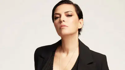 Yeşim Salkım, “Mağaranıza dönün” sözleri için 10 yıl sonra özür diledi