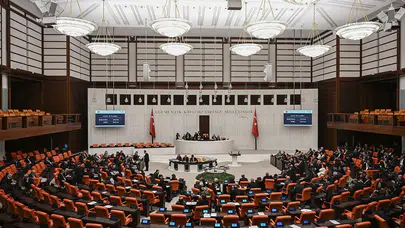 AK Parti'nin çözüm süreci komisyonuna vereceği isimler belli oldu