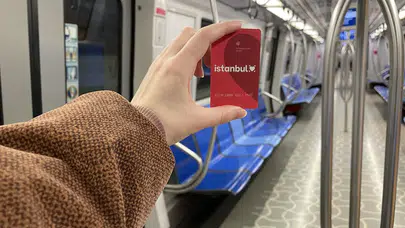 İstanbulkart’ta öğrenci 30 yaş sınırı iptal edildi!