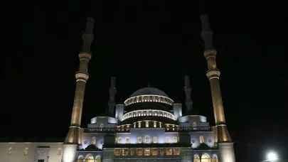 Türkiye genelinde yağmur duası: Tüm camilerden dua sesleri yükseldi