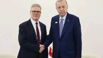 Cumhurbaşkanı Erdoğan ve Britanya Başbakanı Starmer görüştü: Gündemde Eurofighter, Gazze ve ticaret vardı