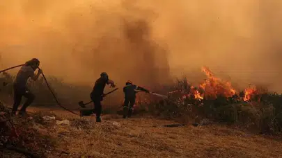 Yunanistan’da orman yangınları felakete dönüştü: Sıcaklık 44 dereceyi aştı, tahliyeler başladı