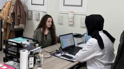 Aile hekimlerinin tepkisini çeken 'gelmeyen hasta için maaş kesintisi'nde süre uzatıldı