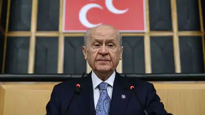 MHP, PKK komisyonu üyelerini açıkladı: Bahçeli’den İmralı çağrısı ve CHP’ye sert eleştiri