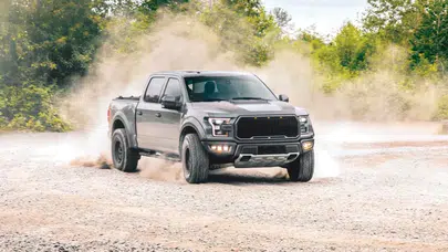 Yeni düzenlemeyle araç fiyatları uçtu, vatandaşın cebinden çıkan vergi üçe katlandı