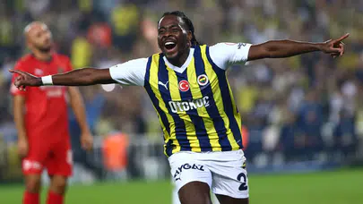 Bright Osayi-Samuel, Birmingham City ile 3 yıllık sözleşme imzaladı