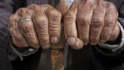 İngiliz bilim insanlarından yaşlanmayı durduracak yeni ilaç