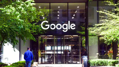 Google, medya kuruluşlarıyla masaya oturuyor