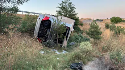 Balıkesir'de yolcu otobüsü şarampole devrildi! 27 kişi yaralı