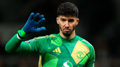 Altay Bayındır'ın Manchester United'daki geleceği yakın zamanda şekillenebilir