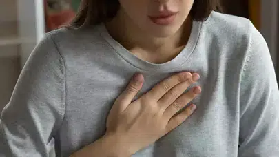 Kalp krizi sanılan tehlike: Ani stres kadınların kalbini paramparça ediyor!