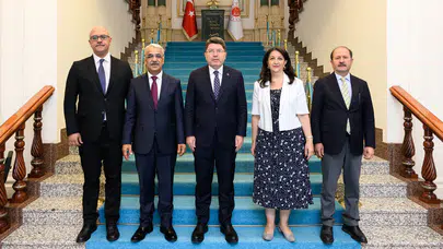 DEM Parti heyeti, Adalet Bakanı’yla görüştü: “Sürecin ilerlemesi hukuki temellere bağlı”