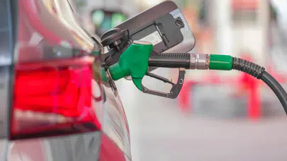 Rusya, benzin ihracatını 31 Ağustos’a kadar durdurdu