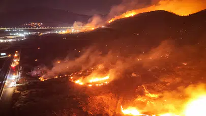 Orman yangınlarıyla mücadelede Hatay’da 2., İzmir’de 3., Manisa’da 4. gün...
