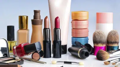 Sağlık Bakanlığı 61 bin sahte kozmetik ürünü imha etti: 93 milyon TL ceza kesildi