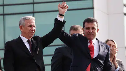 Mansur Yavaş’tan Ekrem İmamoğlu yorumu: “Bu durumda adaylıktan söz etmem ayıptır, terbiyesizliktir”