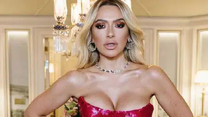 Hadise, bikinisinin iplerini çözdüğü pozuyla sosyal medyayı salladı