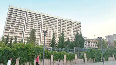 TEİAŞ Genel Merkezi'nde skandal iddia: Depreme dayanıklılığı sağlayan taşıyıcı duvarlar kesildi