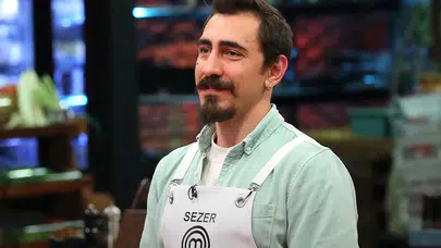 MasterChef Sezer Dirican kimdir? Kaç yaşında ve nereli? MasterChef 2025 ana kadro yarışmacısı Sezer Dirican hangi takımlı?