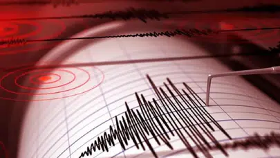 Balıkesir Sındırgı’da peş peşe depremler