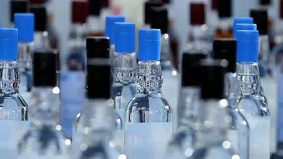 81 ilde sahte alkol operasyonu: 33 bin litre kaçak içki ele geçirildi