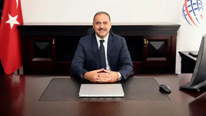 Bakan Yardımcısı Ömer Fatih Sayan, 4 lisans diplomasını kişisel sitesinden sildi