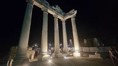 Patara Antik Kenti gece müzeciliğiyle ziyaretçilerini ağırlıyor