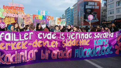 Türkiye Kadın Dernekleri Federasyonu'ndan Mine Söğüt'ün yazısına sert tepki: Failin elinden gelen mağduriyet hiçbir kadına itibar kazandırmaz!