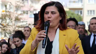 Özlem Çerçioğlu CHP’den istifa etti