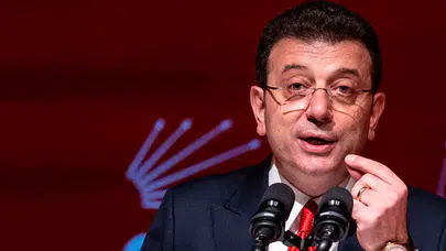 AK Parti’ye geçen Özlem Çerçioğlu’na Ekrem İmamoğlu'ndan sert sözler: "Mafyatik siyaset karşısında, milletin verdiği makamı pazarlık konusu haline getirip ihanet edenler!"