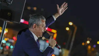 Özgür Özel’den Sivas mitingi çağrısı: Herkes için adil düzeni getireceğiz