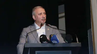 AK Parti Muğla Milletvekili Kadem Mete trafik kazası geçirdi