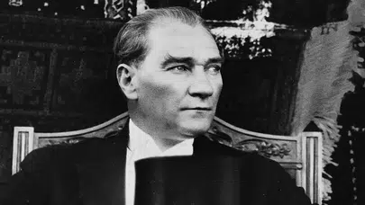 Zafer Bayramı’nda tarihe yolculuk: Atatürk’ün ilk kez yayınlanan görüntüsü ortaya çıktı