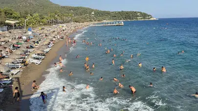 Bodrum nüfusu, turist istilasının ardından 800 bini gördü