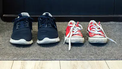 Kapınızın önüne ayakkabı koymak sizi evinizden edebilir mi?