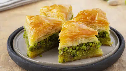 Taste Atlas'ın Yunan tatlıları listesi tartışma yarattı: Baklava, lokma ve revani listede bulunuyor