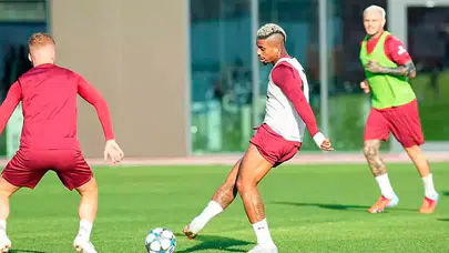 Galatasaray, Şampiyonlar Ligi'ndeki ilk maçı için hazırlıklara başladı